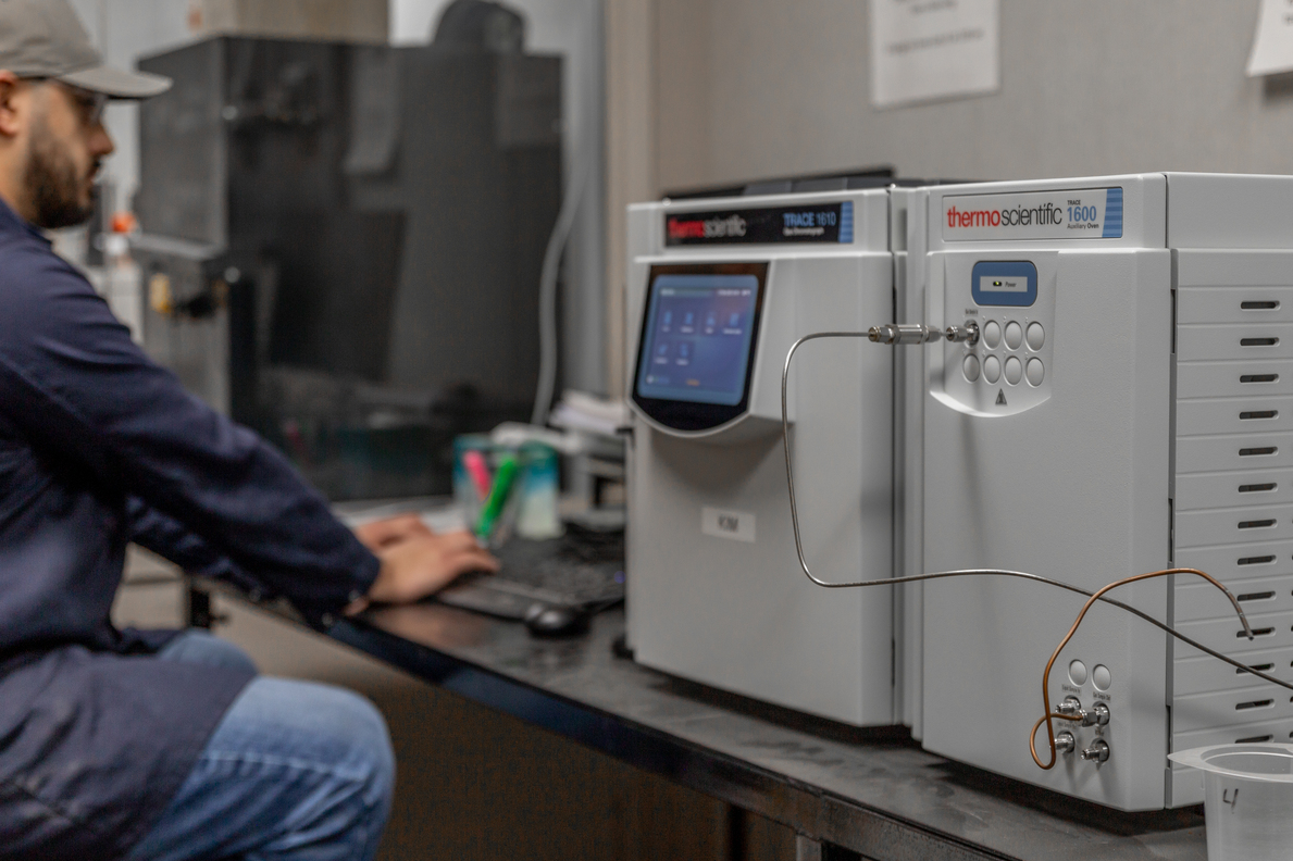 ProPetro Fluids Lab People 1 of 6JPG